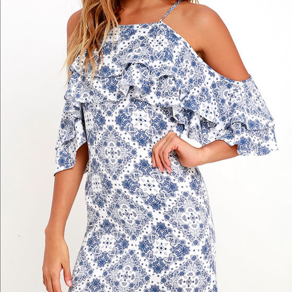 Lulu’s Feeling swell ivory and blue print dress
